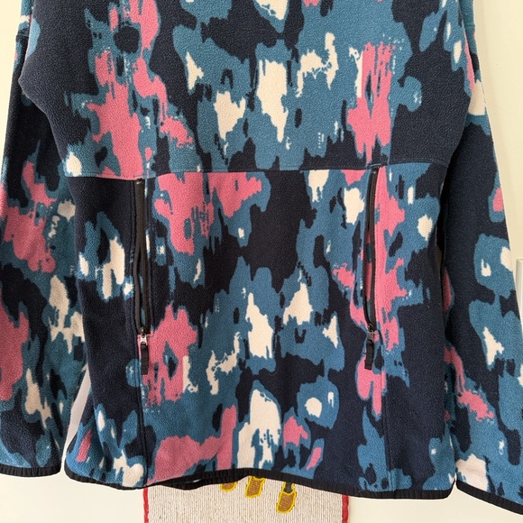 Super Soft Super Comfortable sweatshirt/hoodie by NORTH FACE - Picture 4 of 8